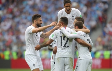 Đánh bại Uruguay, Pháp là đội đầu tiên vào bán kết WC 2018