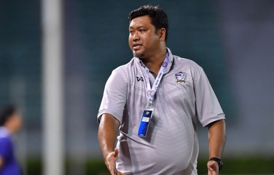 HLV Thái Lan: 'Tôi mong có phép màu để được gặp Việt Nam'