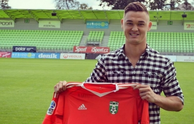 Thể Công chiêu mộ 3 cầu thủ Việt kiều đá V.League 2019?