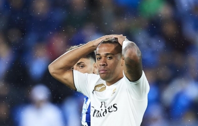 Kết quả bóng đá ngày 7/10: Thót tim MU, cú sốc Real Madrid