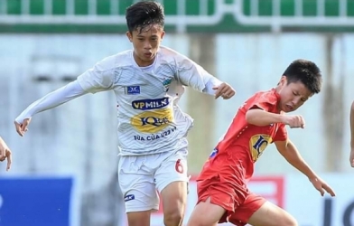 Tố chất giống lứa Công Phượng, khoá 4 HAGL gây ấn tượng mạnh