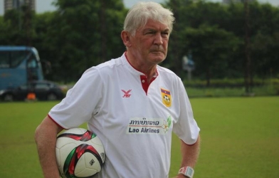 HLV Anh: 'ĐT Việt Nam quá mạnh, Lào chỉ trụ được 60 phút'