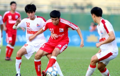 Phan Thanh Hậu lập hat-trick, HAGL đánh bại Viettel