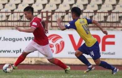 Hồng Lĩnh Hà Tĩnh thăng hoa tại Hạng Nhất 2019