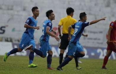 Kết quả, BXH vòng 8 Hạng Nhất 2019: Ấn tượng Phố Hiến, Bình Phước