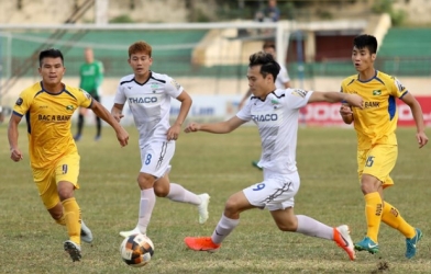HAGL nhận thất bại 0-3 trên sân của SLNA