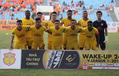 Nam Định giành thắng ấn tượng trước SLNA trên sân nhà