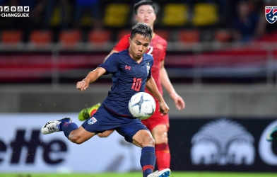 VIDEO: 'Messi Thái Lan' đã bị ĐT Việt Nam bắt chết như thế nào?