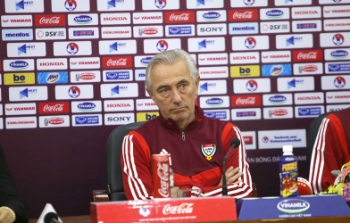 HLV UAE: 'Nếu có VAR, chúng tôi đã không thua Việt Nam'