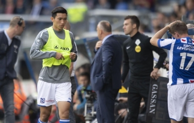 HLV SC Heerenveen bảo vệ Văn Hậu trước kẻ 'nói xấu'