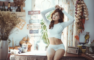 Nữ giám đốc nóng bỏng cổ vũ HAGL thắng Hà Nội FC