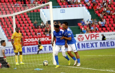 Quảng Ninh đánh bại Đà Nẵng ngay tại Hoà Xuân