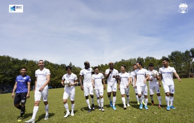 HAGL cùng Nam Định 'khôn nhà dại chợ' ở V.League 2020