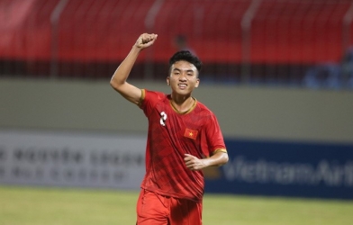 Tài năng từng khuynh đảo bóng đá trẻ Việt Nam 'mắc kẹt' tại Mỹ