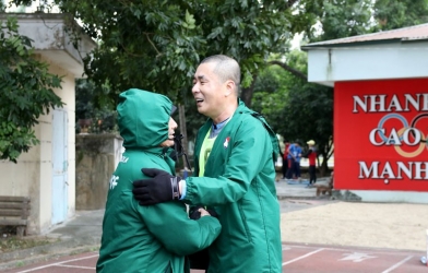 'Trọng tài khiến BĐVN nổi tiếng cả thế giới' trở lại bắt V.League 2021