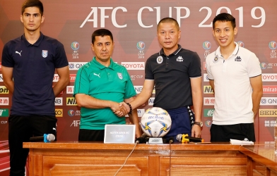 Altyn Asyr coach impresses with Hanoi’s Van Quyet