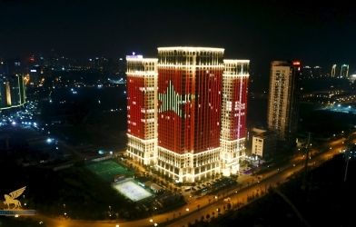 Sunshine Group “bão xuyên màn đêm” mừng ĐT Việt Nam lần đầu tiên vô địch SEA Games