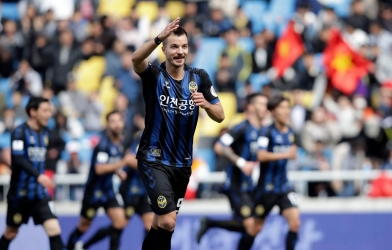 Hoà đáng tiếc, đội bóng cũ của Công Phượng vẫn nằm ở nhóm cầm đèn đỏ