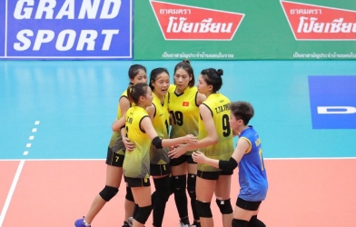 Mang HCĐ về cho U23 Việt Nam, Thanh Thuý nhận giải chủ công xuất sắc nhất