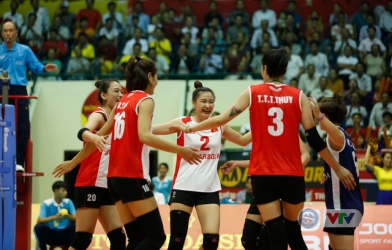 VIDEO: Bùi Thị Ngà và những cú 'nã đại bác' trước Triều Tiên