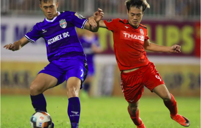 CĐV HAGL không phục Bình Dương, đòi khiếu nại lên VFF