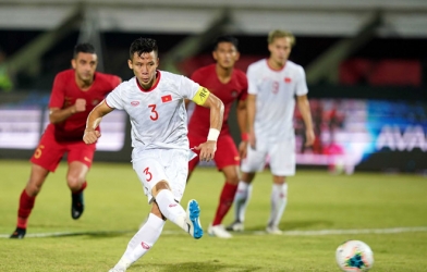 Việt Nam có 3 cầu thủ lọt đội hình tiêu biểu Đông Nam Á