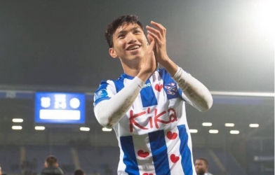 Phóng viên Thái: 'Tôi khẳng định Văn Hậu là bản hợp đồng thương mại'