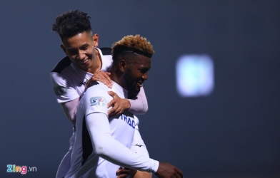 Viettel và HAGL chia điểm sau 10 phút cuối trận không tưởng