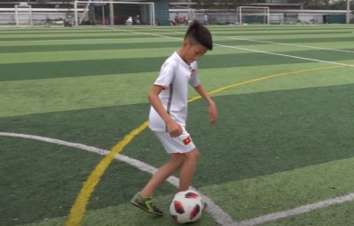 'Neymar Hà Nội' gây kinh ngạc với kỹ thuật cá nhân đẳng cấp