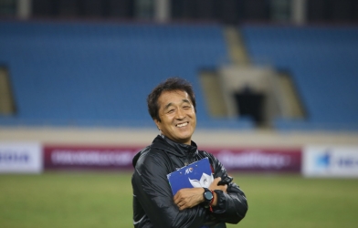 Thầy Lee tiết lộ cuộc gọi mang ông đến với bóng đá Việt Nam