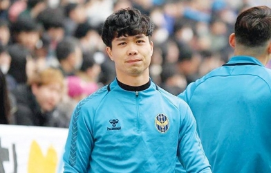 Tiền đạo Hàn Quốc: 'Công Phượng có kỹ năng vượt trội chúng tôi'