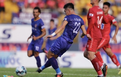 VIDEO: Tiến Linh lập siêu phẩm đẹp mắt vào lưới Quảng Nam