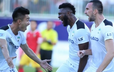 BXH vòng 8 V-League 2020: TPHCM mất ngôi đầu, HAGL vào top 6