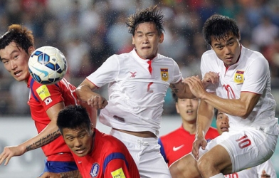 VIDEO: Trận đấu khiến cầu thủ Lào bị cấm thi đấu suốt đời