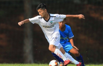 'Em họ Công Phượng' lập siêu phẩm giúp U17 Nutifood lội ngược dòng ấn tượng