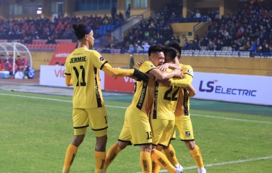 Hải Phòng FC tạo địa chấn trên SVĐ Hàng Đẫy