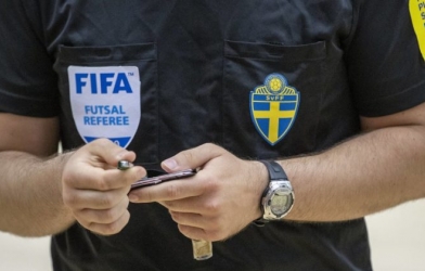 Các trọng tài chạy đua cho FIFA Futsal World Cup 2022