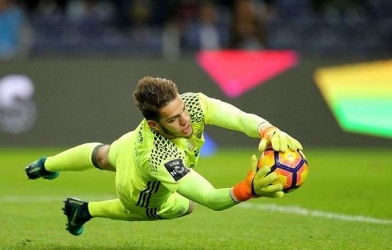 VIDEO: Màn ra mắt của Ederson Moraes trong màu áo Man City