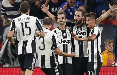 Highlights: Juventus 3-0 Cagliari (V1 Seriea A)