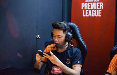 Bảng B - APL 2020: Team Flash sáng cửa vào vòng trong