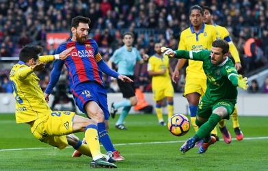 Video bàn thắng: Barcelona 5-0 Las Palmas (Vòng 18 - La Liga)