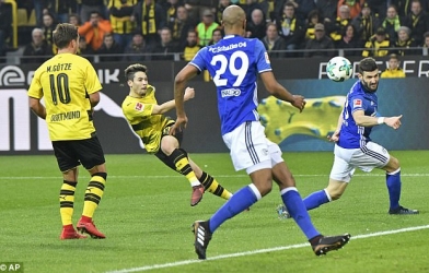 Highlights: Dortmund 4-4 Schalke (Vòng 13 - Bundesliga)