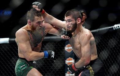 Điều gì đã xảy ra trong trận đấu giữa Conor McGregor vs Khabib Nurmagomedov