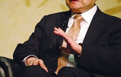 Nhà văn võ hiệp Kim Dung qua đời ở tuổi 94