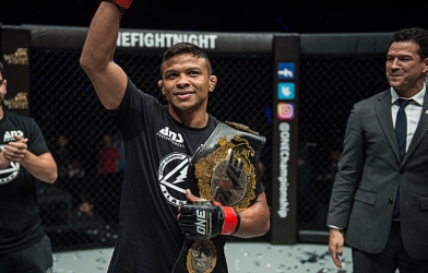 ĐKVĐ Bantamweight ONE Championship - 'The Flash' Bibiano Fernandes