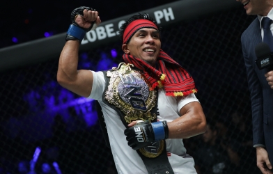 Nhà vô địch tạm thời Bantamweight ONE Championship 'The Silencer' Kevin Belingon