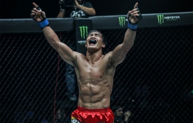 Eduard Folayang trên đường tìm lại vinh quang tại ONE Conquest of Champions 