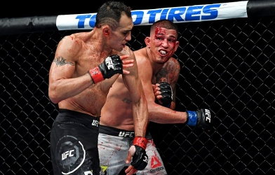 FULL TRẬN UFC 229: Anthony Pettis và màn trình diễn đẫm máu cùng Tony Ferguson