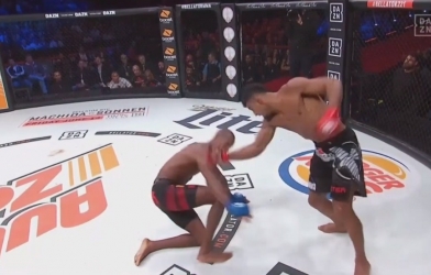 VIDEO: Giữ lối đánh bất cần, 'Dị Nhân' Venom Page bị kết liễu trong 1 đấm