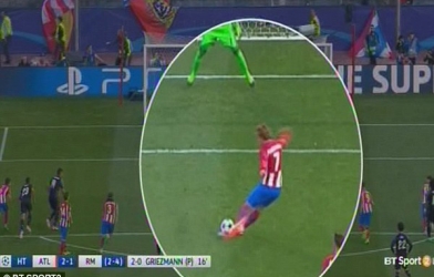 Bàn thắng trên chấm 11m của Griezmann không hợp lệ?